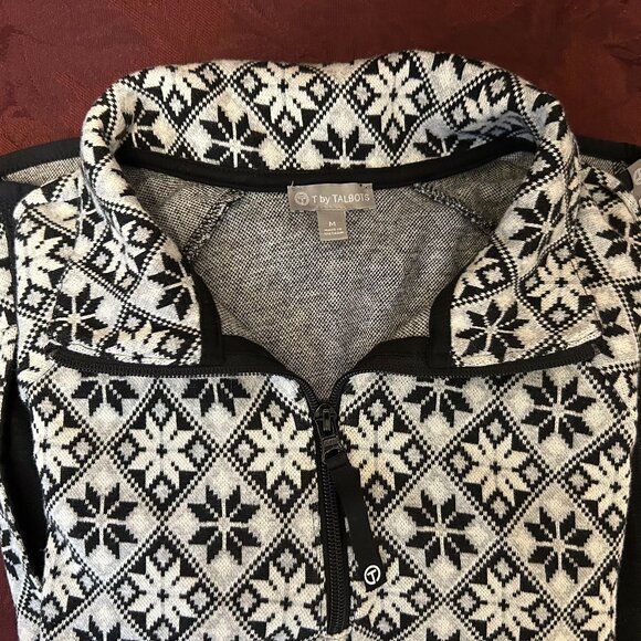 T By Talbots HALF ZIP PULLOVER DIAMOND SNOWFLAKE Fair Isle M Jacket Sweater - Picture 1 of 9